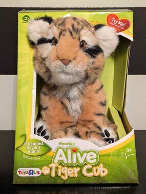 WowWee Alive Tiger Cub UNOPENED